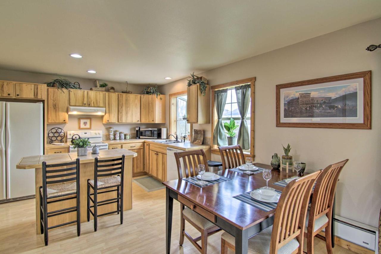 Airy Emigrant Townhome With Sweeping Mtn Views! מראה חיצוני תמונה